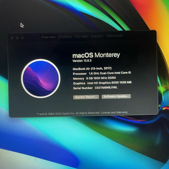 Apple MacBook Air Laptop 2017 13” - Picture 8 of 10